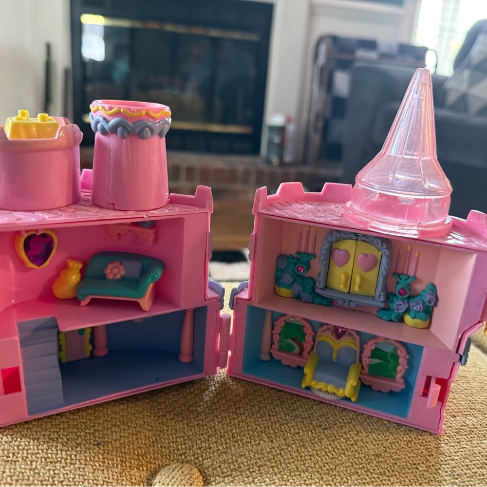 Trendmasters castle